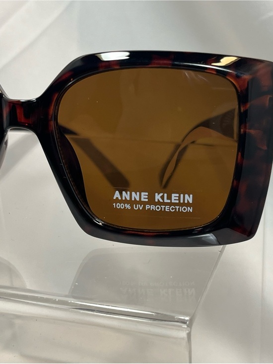 NWT Anne Klein Oversized Tortoiseshell Sunglasses with Brown Lenses main image 5